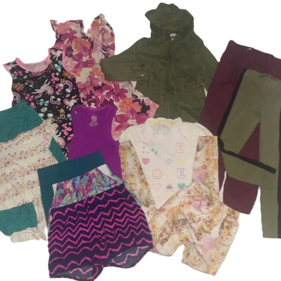 Huge lot of Kids clothes BACK 2 SCHOOL outfits~Old Navy-GIRLS SIZE S 6/6X - Picture 1 of 5